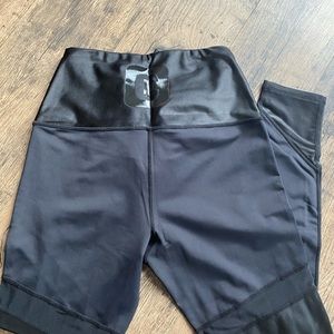 Chestee Kiki Legging